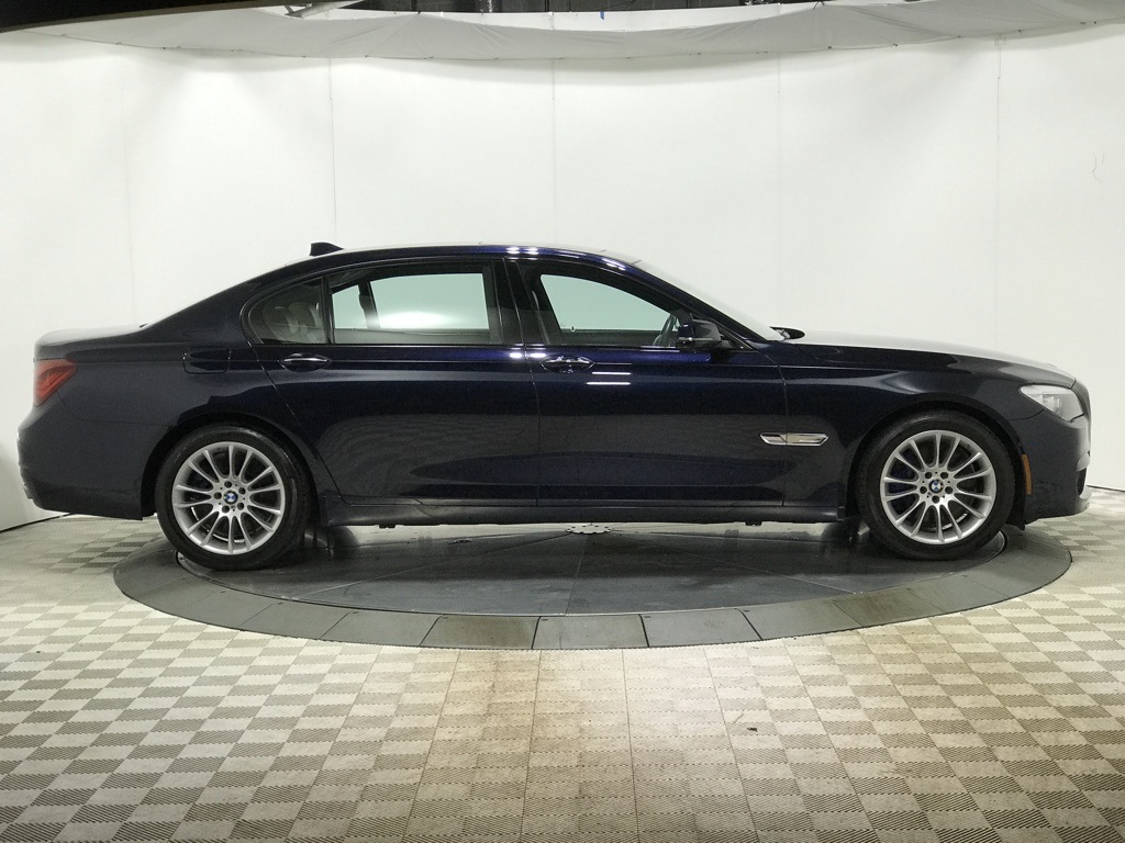 Bmw 750 li xdrive