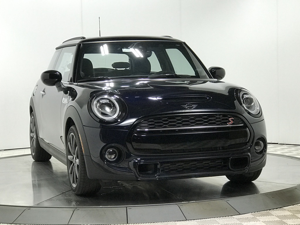 Melting Silver Metallic 2019 Mini Cooper S Hardtop 4 Door Signature For Sale At Bergstrom Automotive Vin Wmwxu3c52k2l20758