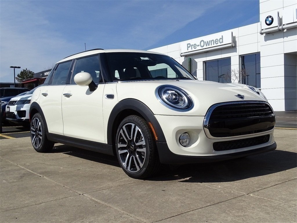 New 2019 Mini Cooper Hardtop 4 Door Iconic 4d Hatchback In