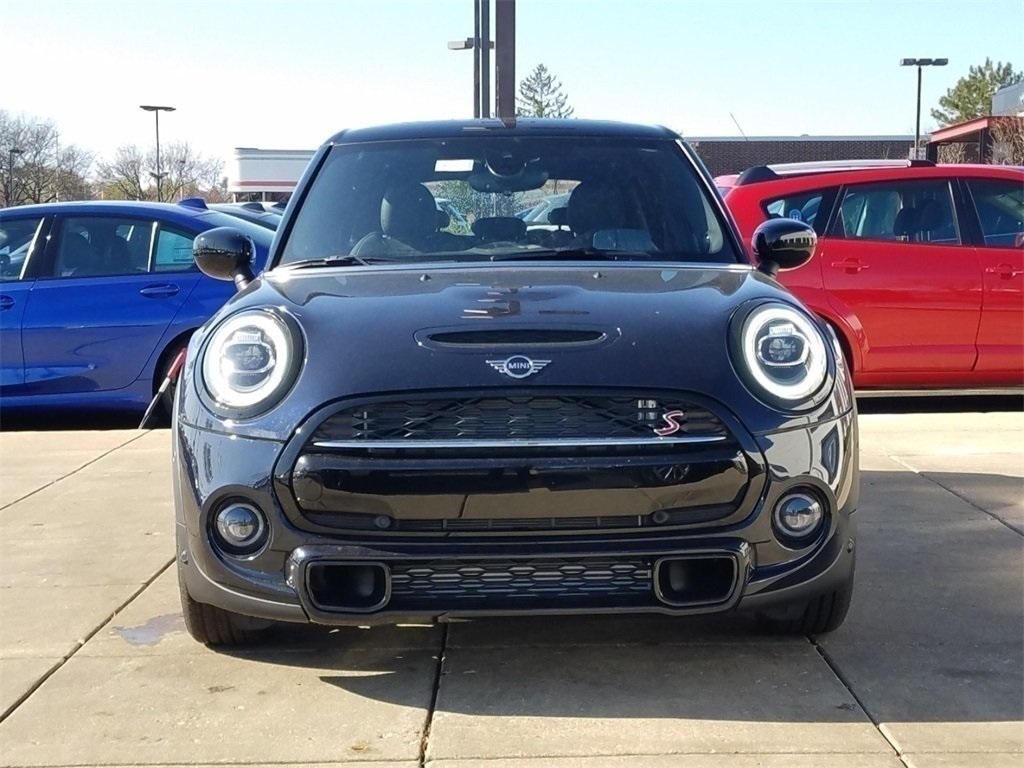 New 2020 MINI Cooper S Hardtop 4 Door Iconic /Driver Assistance / Navig ...