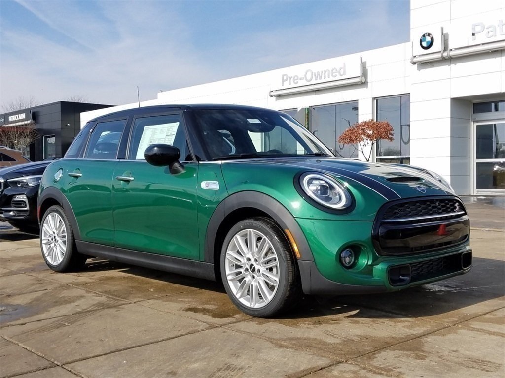 New 2020 MINI Cooper S Hardtop 4 Door Signature Premium 4D Hatchback in ...